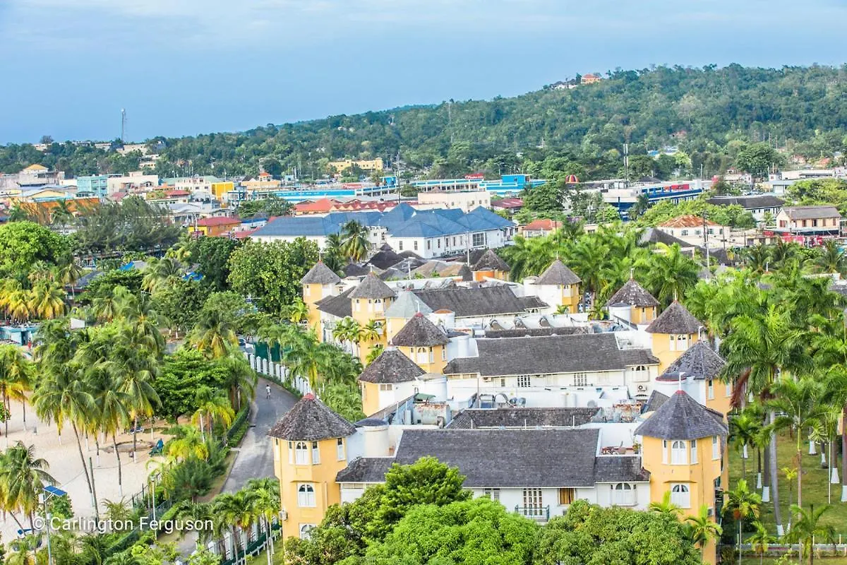 Turtle Beach Towers Ocho Rios