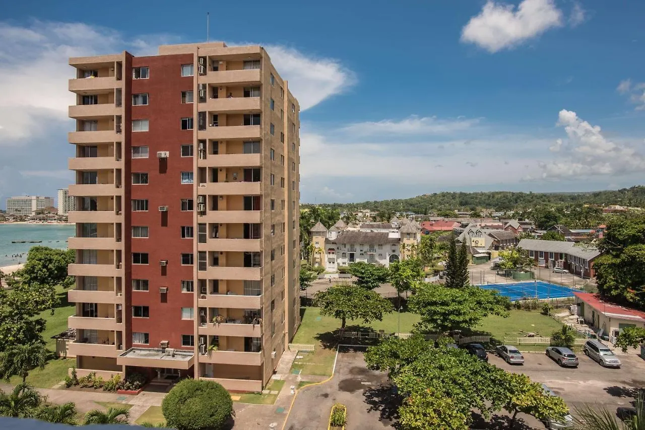 Turtle Beach Towers Ocho Rios Lejlighed