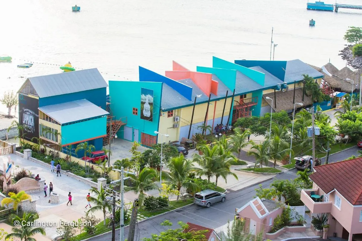 Turtle Beach Towers Ocho Rios Lejlighed
